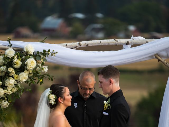 Tyler and Marissa&apos;s Wedding in Damascus, Oregon 14