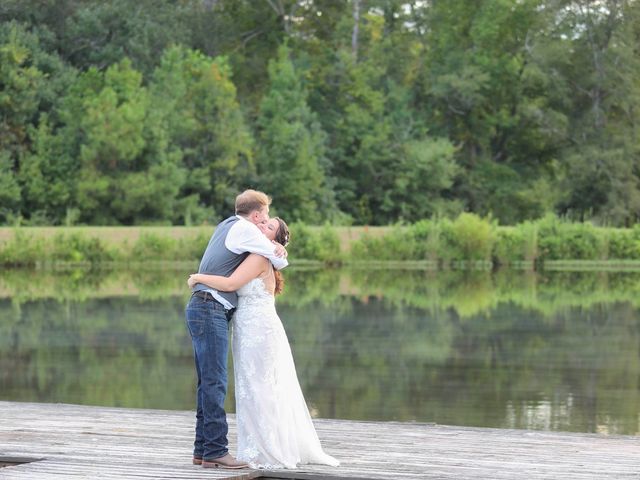 Lexie and Dayton&apos;s Wedding in Opelika, Alabama 10