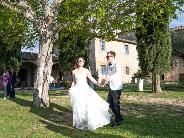 Marcus and Cristine's Wedding in Tuscany, Italy 28