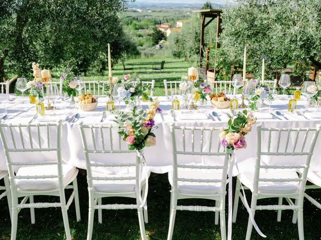 Marcus and Cristine's Wedding in Tuscany, Italy 30