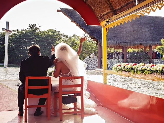 Sean and Daniela&apos;s Wedding in Playa del Carmen, Mexico 36