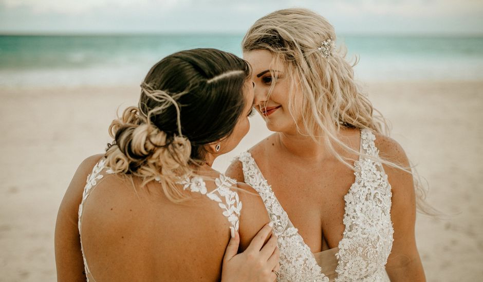 Brandi and Abby's Wedding in Cancun, Mexico
