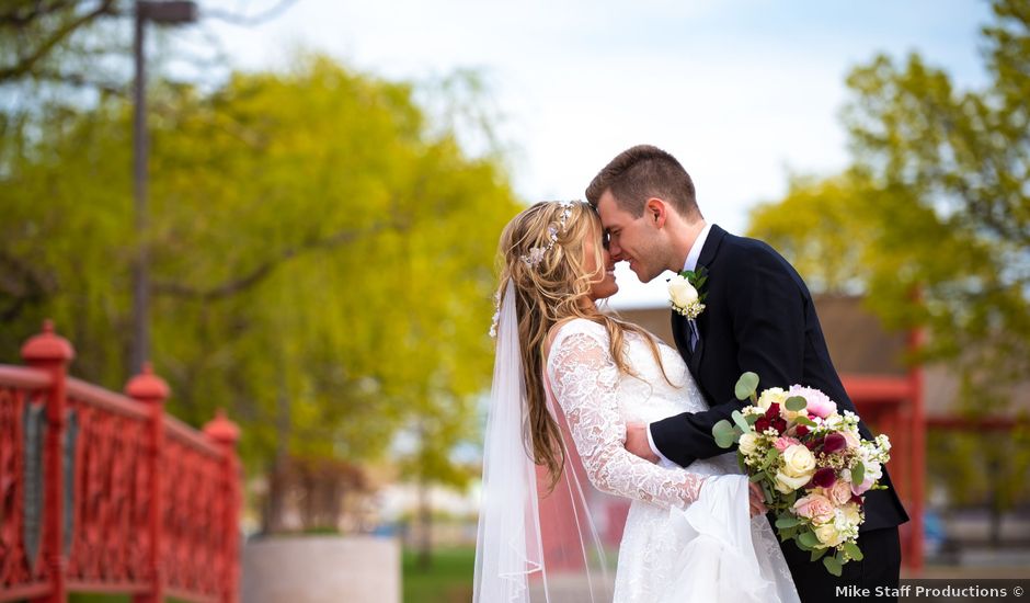 Garrett and Allison's Wedding in Shelby Charter Township, Michigan