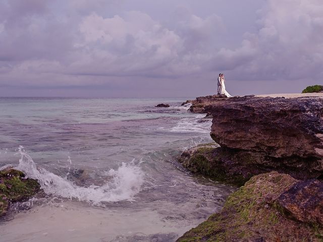 Mike and Liz&apos;s Wedding in Playa del Carmen, Mexico 50