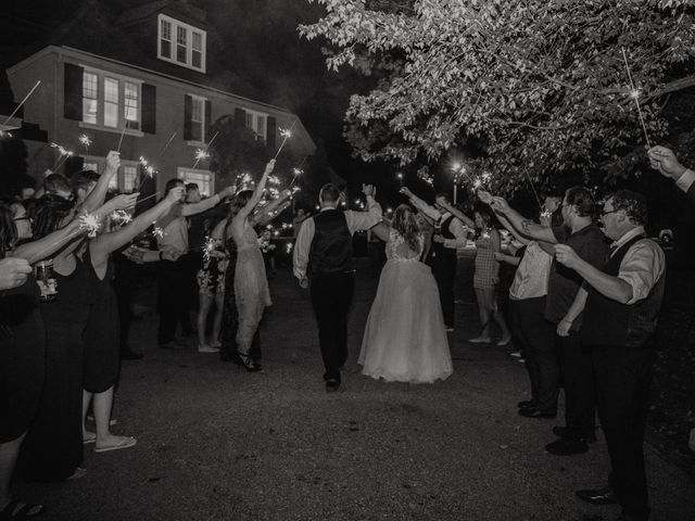 Sean and Lauren&apos;s Wedding in Ann Arbor, Michigan 58