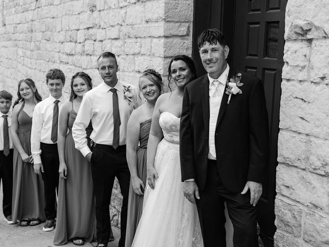 Jason and Sara&apos;s Wedding in Stillwater, Minnesota 35