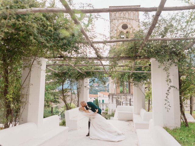 Shaun and Leanne&apos;s Wedding in Salerno, Italy 31