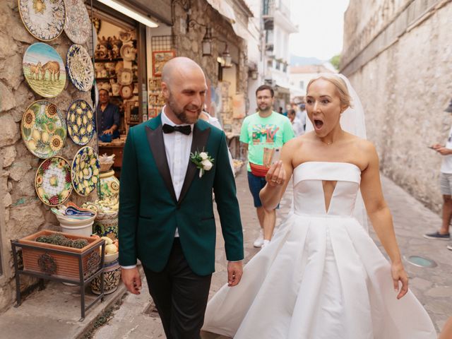Shaun and Leanne&apos;s Wedding in Salerno, Italy 34