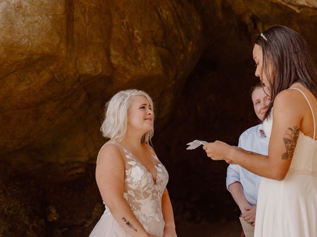 Jessalyn and Emily&apos;s Wedding in Cannon Beach, Oregon 28