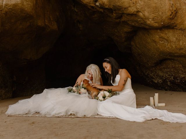 Jessalyn and Emily&apos;s Wedding in Cannon Beach, Oregon 81