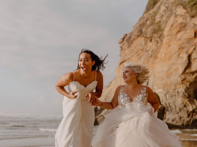 Jessalyn and Emily&apos;s Wedding in Cannon Beach, Oregon 2