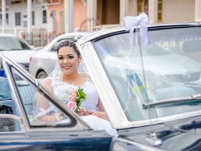 Noel and Yolimarie&apos;s Wedding in Jayuya, Puerto Rico 16