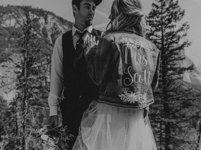 Luke and Emily&apos;s Wedding in Yosemite National Park, California 7