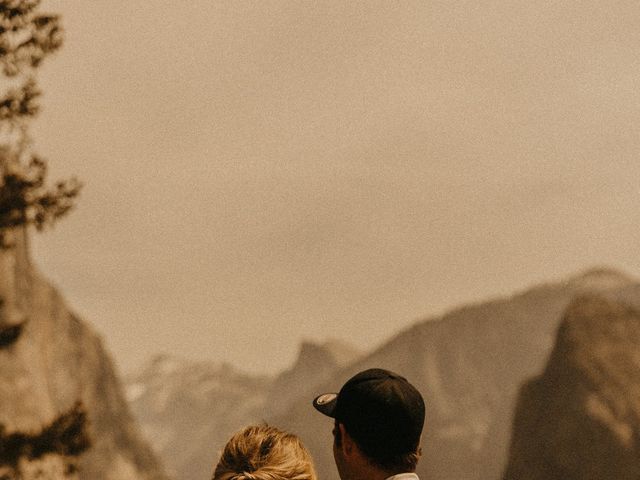 Luke and Emily&apos;s Wedding in Yosemite National Park, California 54