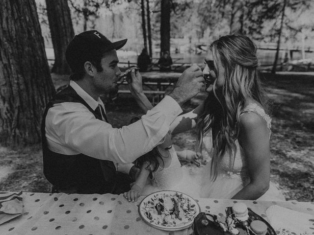 Luke and Emily&apos;s Wedding in Yosemite National Park, California 74