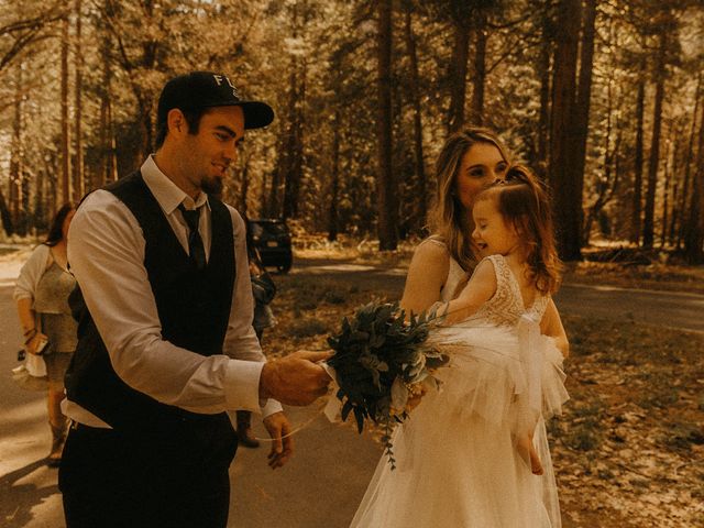 Luke and Emily&apos;s Wedding in Yosemite National Park, California 102