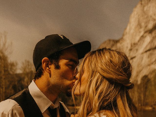 Luke and Emily&apos;s Wedding in Yosemite National Park, California 133