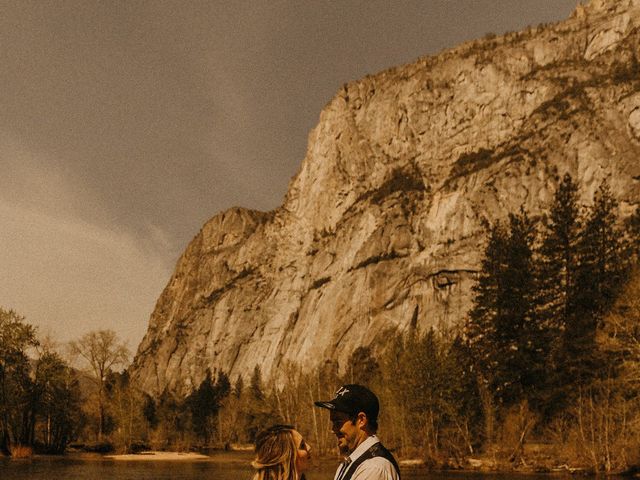 Luke and Emily&apos;s Wedding in Yosemite National Park, California 145