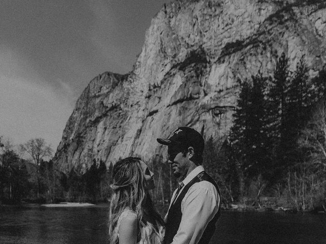 Luke and Emily&apos;s Wedding in Yosemite National Park, California 146