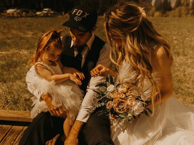 Luke and Emily&apos;s Wedding in Yosemite National Park, California 165