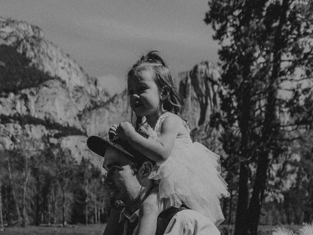 Luke and Emily&apos;s Wedding in Yosemite National Park, California 181