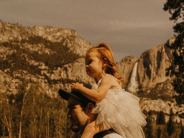 Luke and Emily&apos;s Wedding in Yosemite National Park, California 183