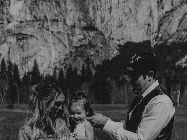 Luke and Emily&apos;s Wedding in Yosemite National Park, California 244