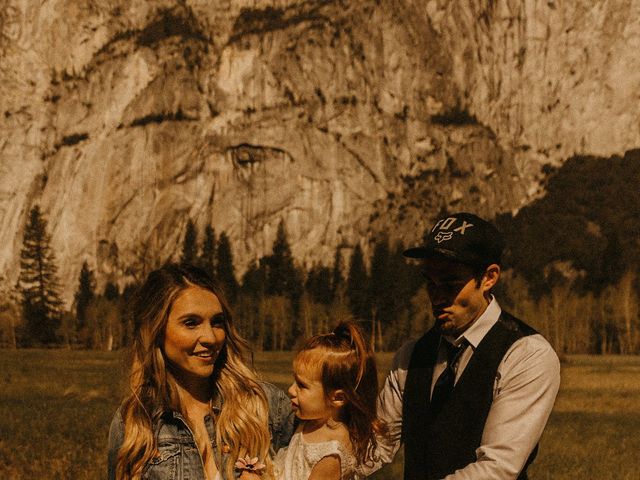 Luke and Emily&apos;s Wedding in Yosemite National Park, California 247