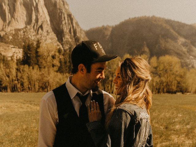 Luke and Emily&apos;s Wedding in Yosemite National Park, California 276
