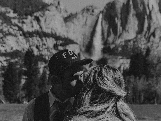 Luke and Emily&apos;s Wedding in Yosemite National Park, California 282