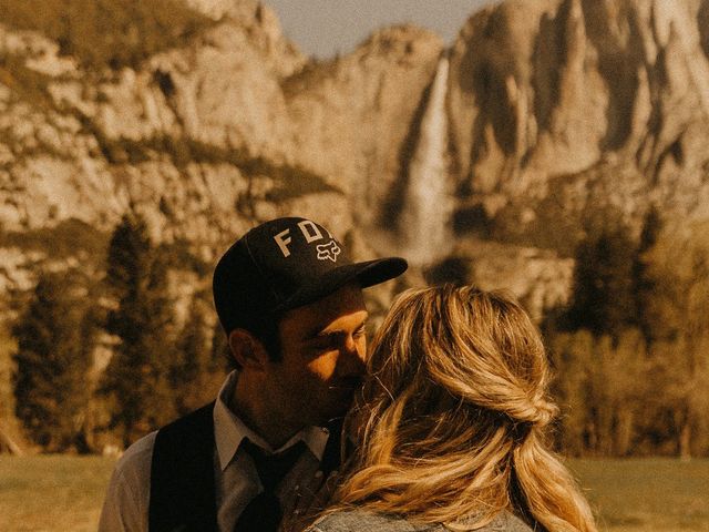 Luke and Emily&apos;s Wedding in Yosemite National Park, California 283