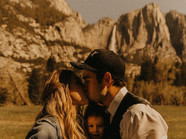 Luke and Emily&apos;s Wedding in Yosemite National Park, California 293