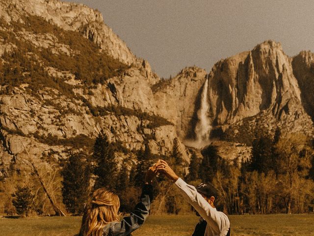 Luke and Emily&apos;s Wedding in Yosemite National Park, California 305