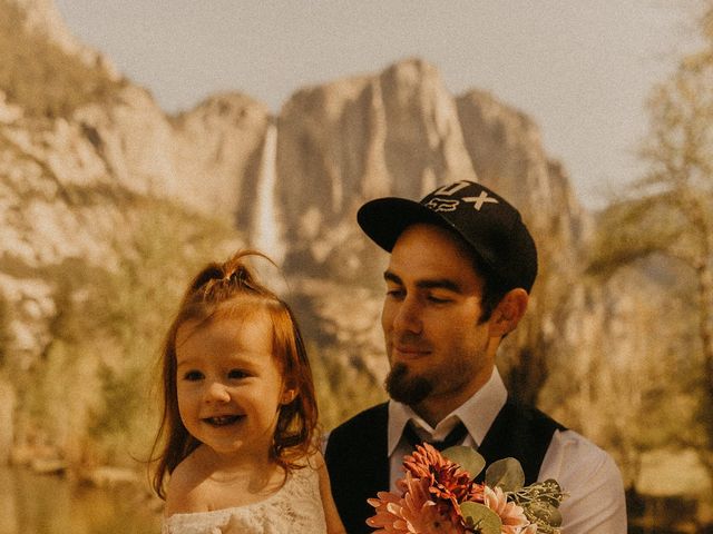 Luke and Emily&apos;s Wedding in Yosemite National Park, California 316