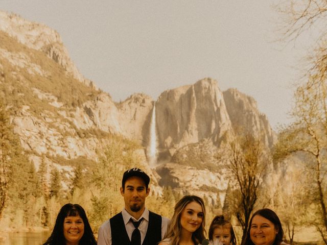 Luke and Emily&apos;s Wedding in Yosemite National Park, California 336