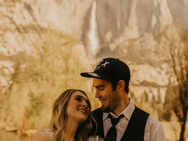 Luke and Emily&apos;s Wedding in Yosemite National Park, California 342