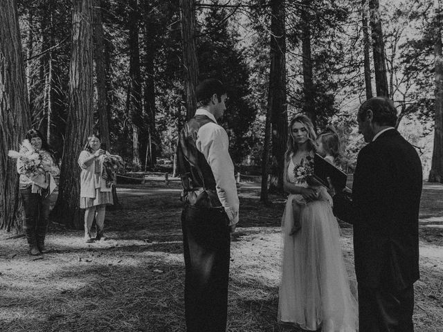 Luke and Emily&apos;s Wedding in Yosemite National Park, California 370