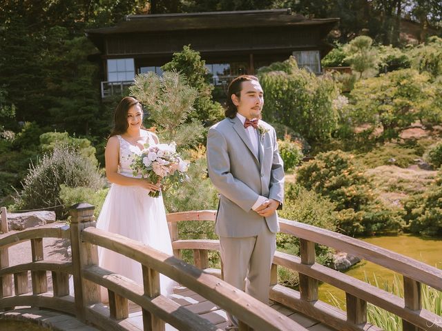 Nicolas and Chee-Ah Thao&apos;s Wedding in Saratoga, California 41