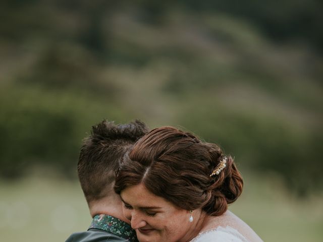 Scott and Sydney&apos;s Wedding in Kaneohe, Hawaii 8