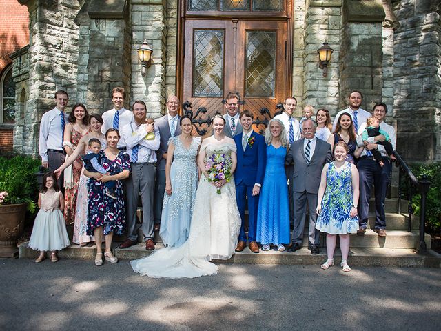 Amanda and Kevin&apos;s Wedding in Cincinnati, Ohio 16