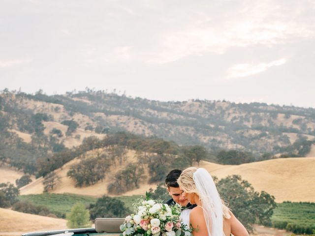 Hudson and Courtney&apos;s Wedding in Capay, California 43
