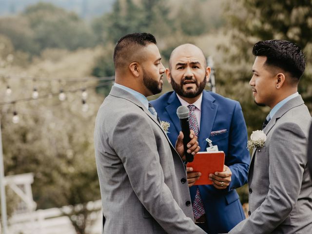 Alfredo and Alfredo&apos;s Wedding in Arlington, Washington 13