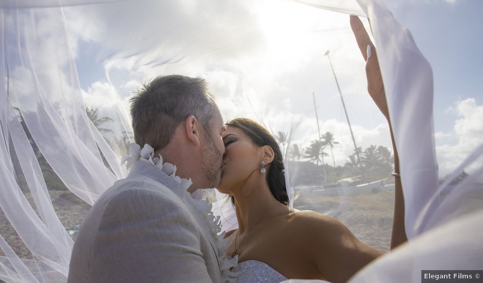 Matthew and Karina's Wedding in Honolulu, Hawaii