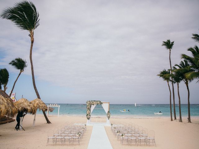 Vladimir and Yiliany&apos;s Wedding in Bavaro, Dominican Republic 43