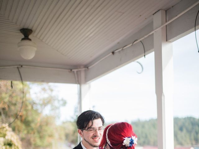 Arielle and Damian&apos;s Wedding in Orcas Island, Washington 14