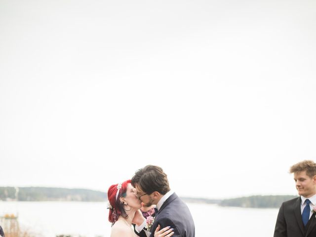 Arielle and Damian&apos;s Wedding in Orcas Island, Washington 21