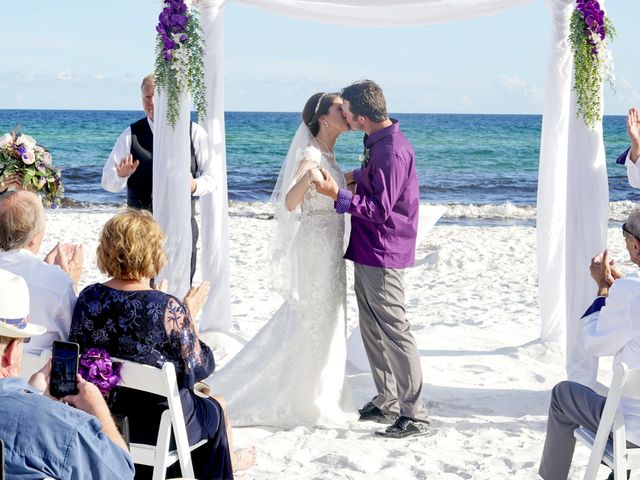 Lisa and Ben&apos;s Wedding in Destin, Florida 10