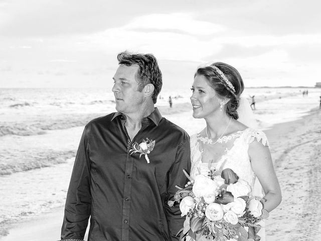 Lisa and Ben&apos;s Wedding in Destin, Florida 13