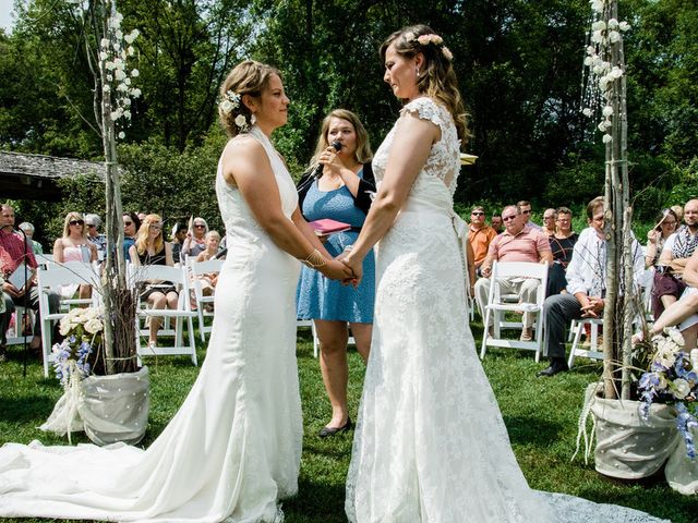 Lea and Leah&apos;s Wedding in Stillwater, Minnesota 7