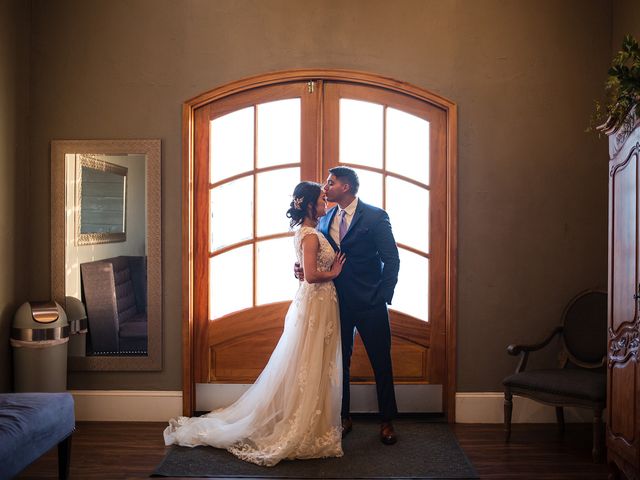 Enrique and Lindsey's Wedding in Waxahachie, Texas 6